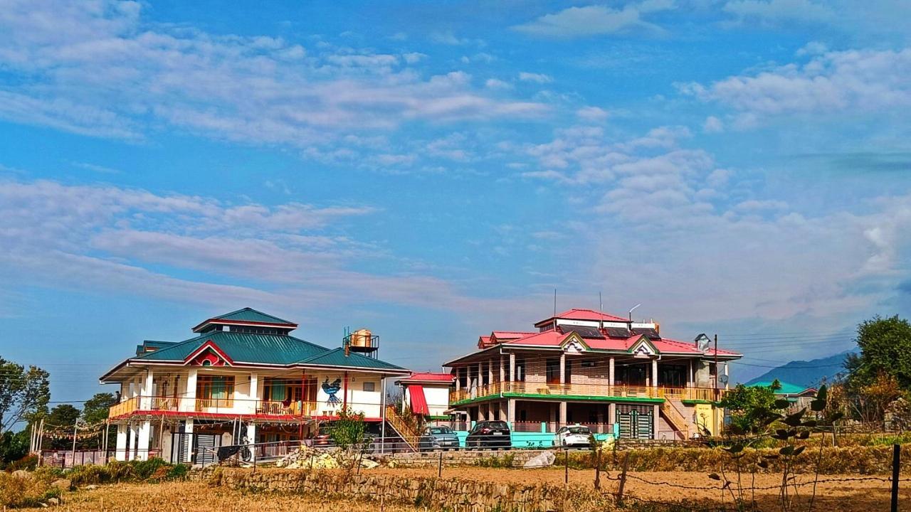 Bir Nest Hostel Esterno foto